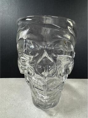 VTG Luminarc Pirate Skull Glass Mug Treasure Island Las Vegas Stein